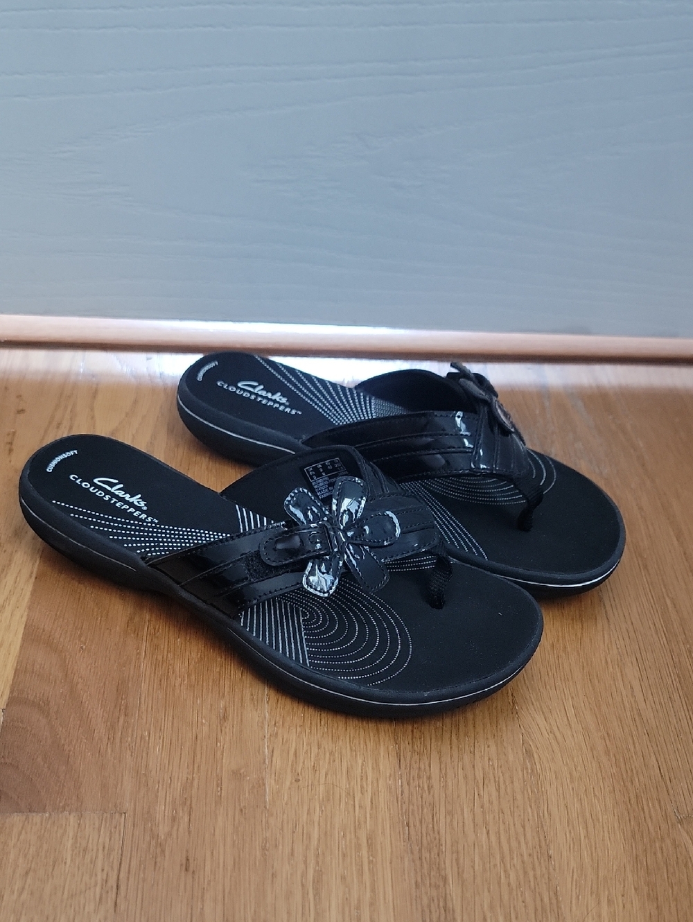 Clarks Cloudsteppers Brinkley Flora Women Shoes Sandals Size 9 40